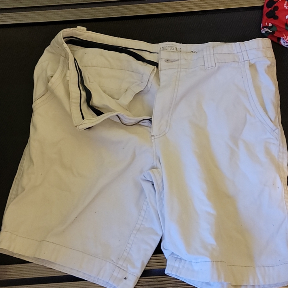 Men's Aeropostale flat front shorts